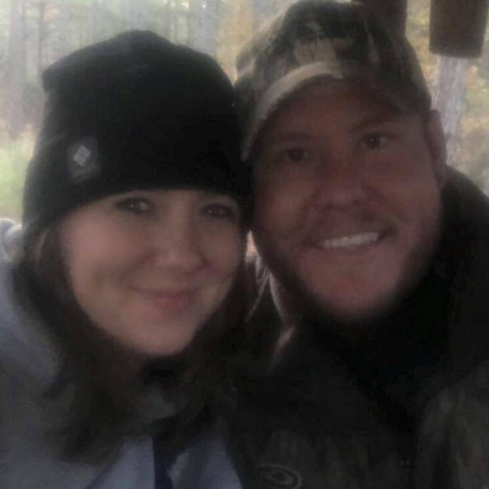 Meet your Posher, Mona